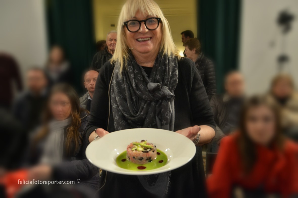 PicsArt_03-05-12.18.40